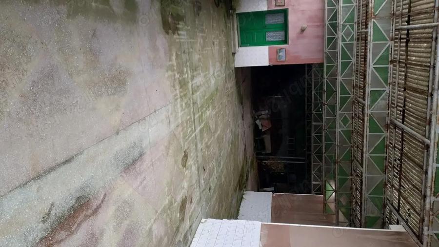 Vand casa in Doma?nea cu patru camere. (30 km de Baile Herculane) - 7