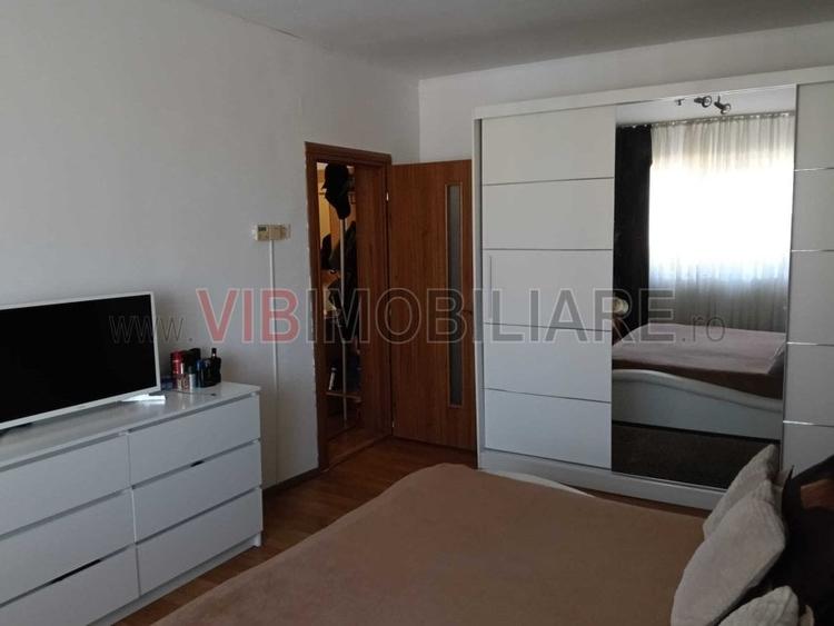 Apartament 4 camere decomandat , aproape de Shopping Mall - 4