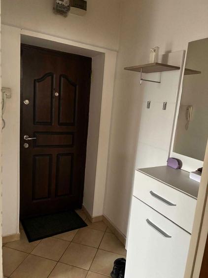 Inchiriez apartament 2 camere, Dr. Taberei - Favorit, et 5, 3 min. Metrou - 6