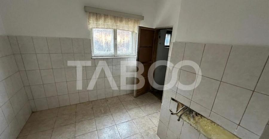 Casa individuala 3 camere garaj si teren liber 207 mp Trei S - 2