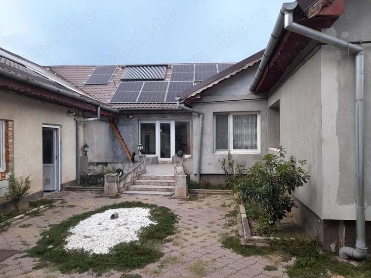 O resedinta spatioasa cu 2375mp de teren si hala de productie in suprafata de 800mp - 5