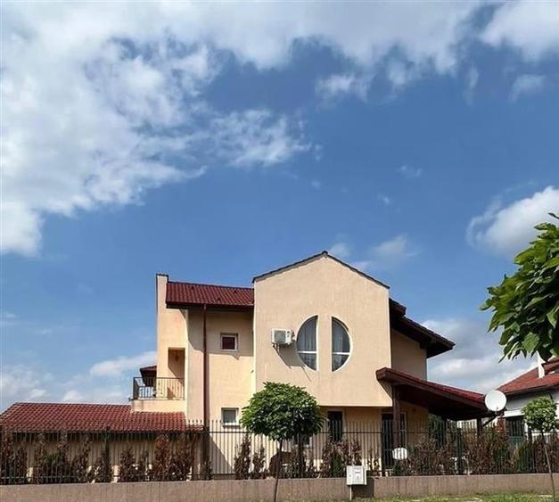 Vanzare vila 5 camere Aviatiei Ppipera - 1