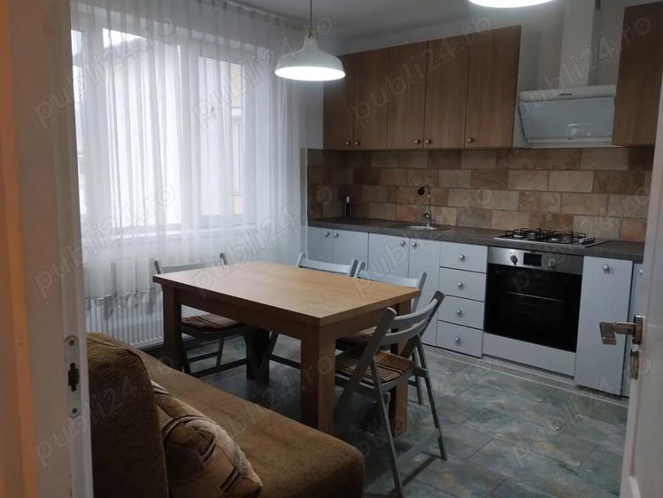 Inchiriez apartament cu 3 camere - 3