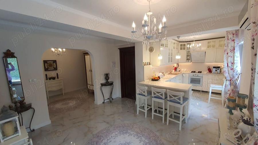 Vila de lux cu piscina, sauna si iesire - acces la lacul Casla - 4