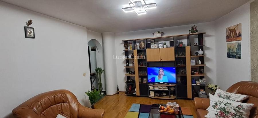 Aviatiei 4 camere decomandate, direct propietar, comision 0%
