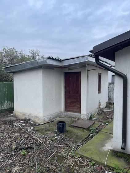 Casa Snagov aproape de lac, central, langa vilele de protocol - 5