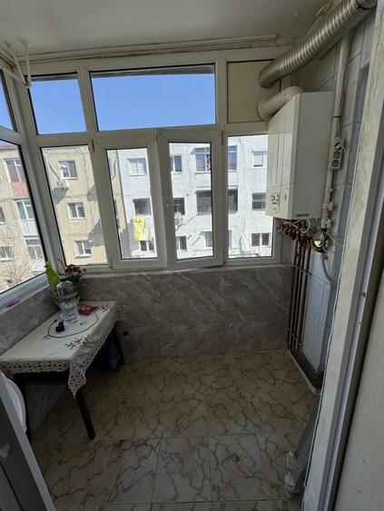 Inchiriere apartament 2 camere – Zona 9 Mai / Registrul Comertului - 5