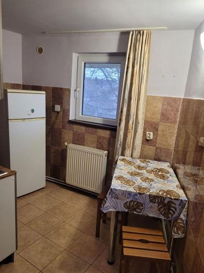 Inchiriez apartament cu o camera in Someseni - 4