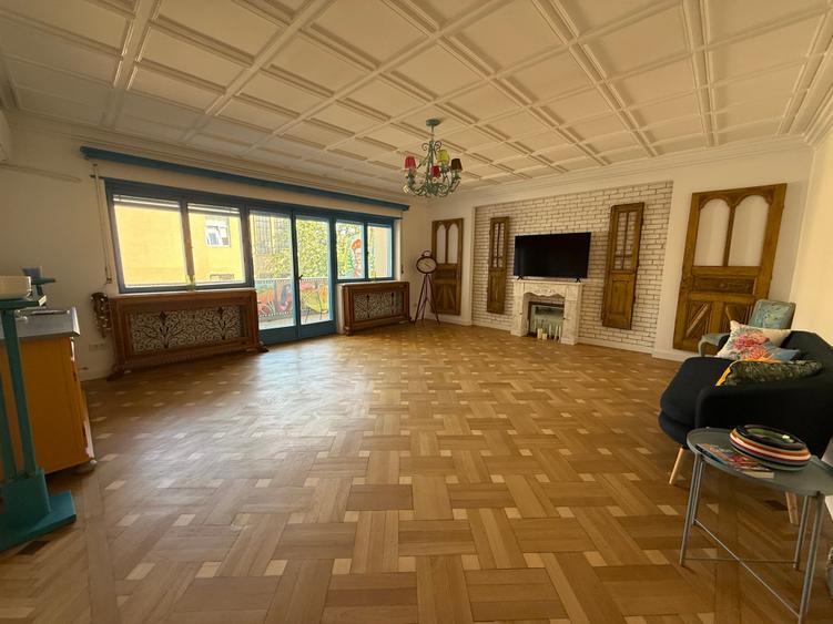 Apartament cu 4 camere circular în Ultracentral