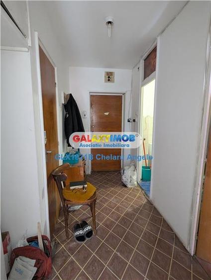 Bdul Lacul Tei, garsoniera 40 mp, decomandat, parter, an 1985 - 3
