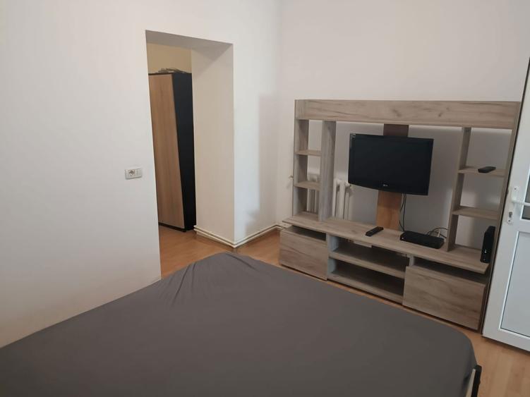 Ofer spre inchiriere apartament 2 camere - 3