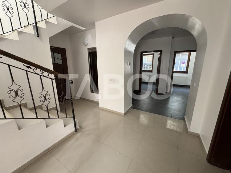 Casa individuala pretabila cabinet stomatologic 7 camere Central Sibiu - 5