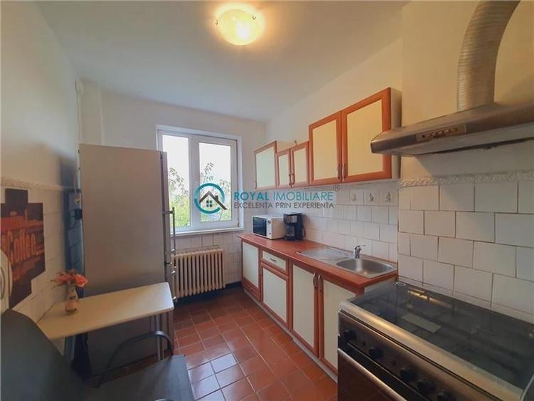 Royal Imobiliare - Vanzare apartament 2 camere, zona Nord - 9