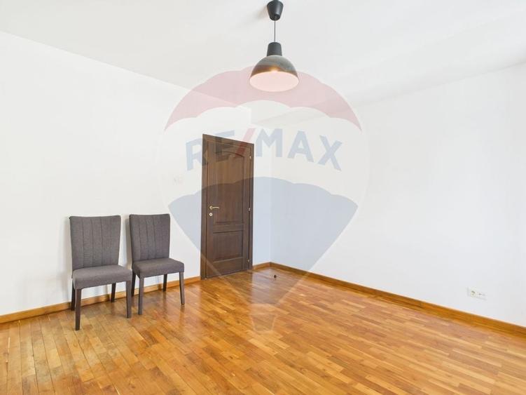 Vila de închiriat în zona IANCU NICOLAE - 5