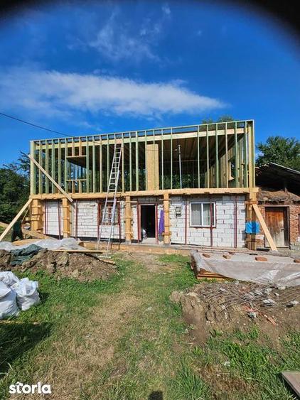 Casa de vanzare (la rosu) - 4