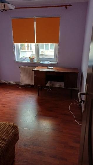 Vazarea apartament  3 camere etaj 1 Zona Ansamblu Dorobanti-Rosiori Braila - 4