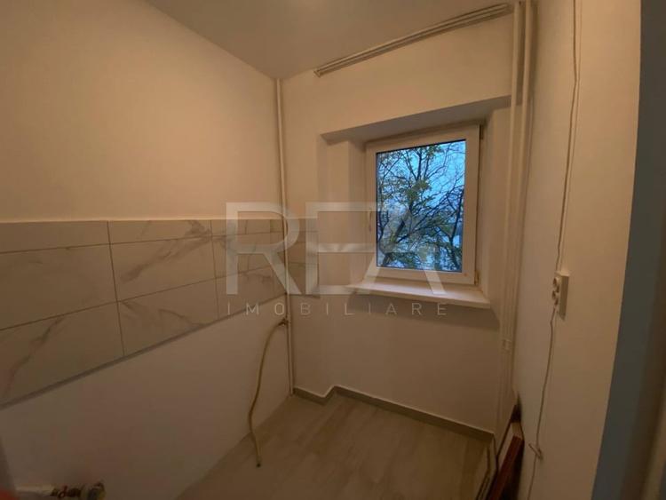 Garsoniera intersectie Calea Rahovei cu Ferentari - 3