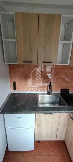 Garsoniera, zona Badea Cartan, AC - 7