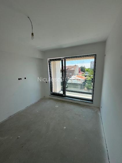 Apartament două camere decomandat nou/ sector 1/ metrou 1 Mai