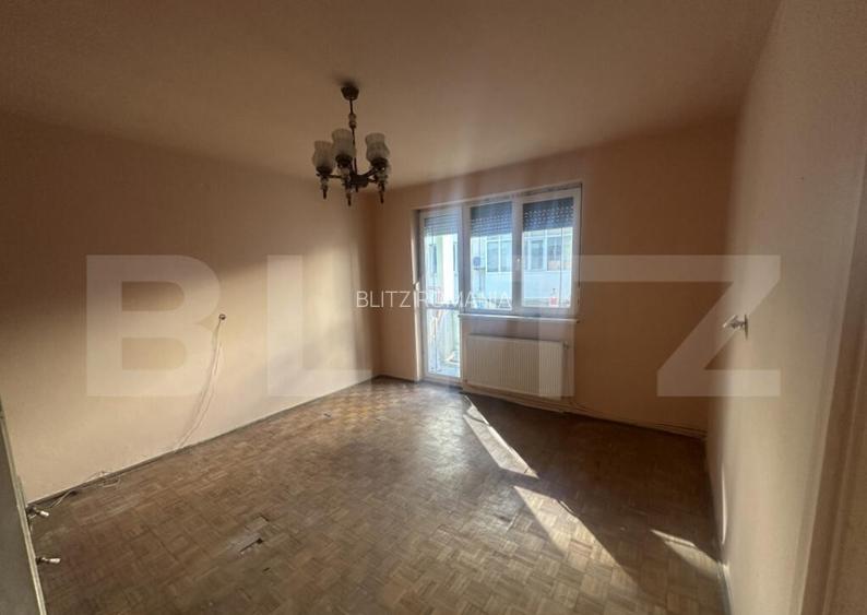 Apartament cu 3 camere,60 mp,zona centrala Apartament cu 3 camere,60 mp,zona centrala