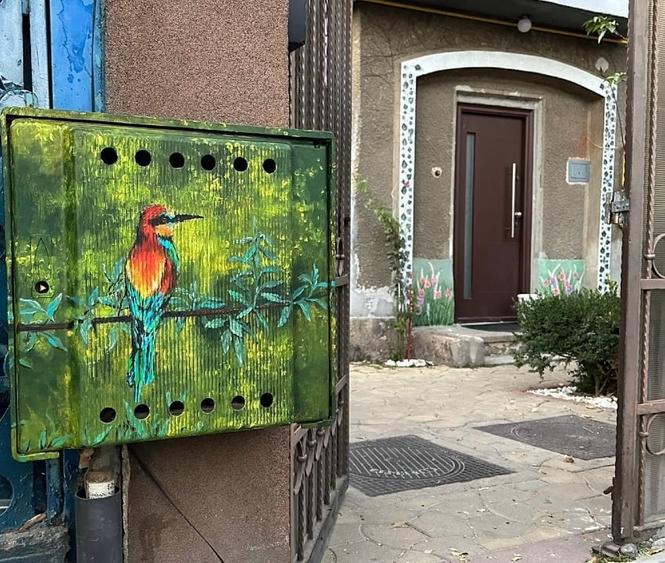 Casa cu etaj in zona Parcului Circului complet mobilata curte amenajata zona Tei - 1