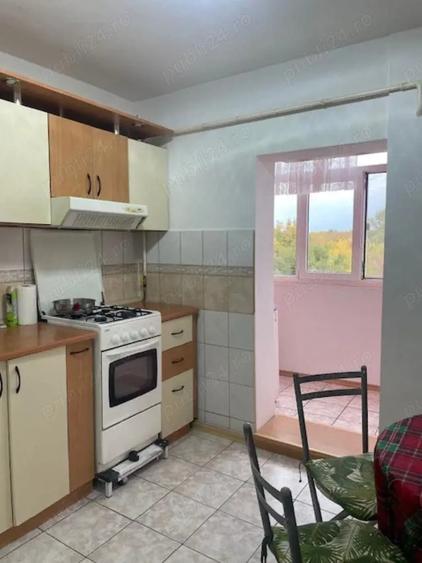 Inchiriez apartament , 2 camere , decomandat , str.Timisorii 110 , etaj 3 - 4