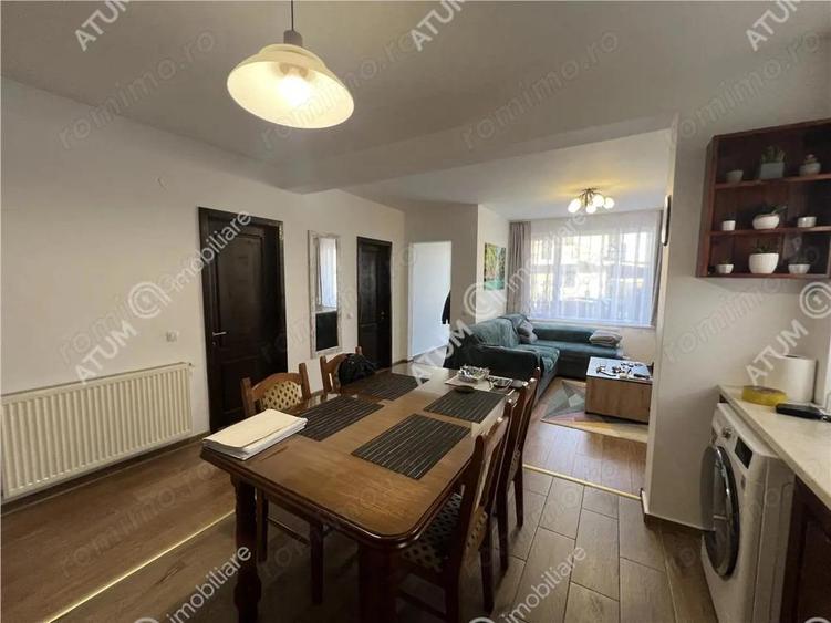 Casa cu 4 camere 2 bai si curte proprie in zona Arhitectilor - 15