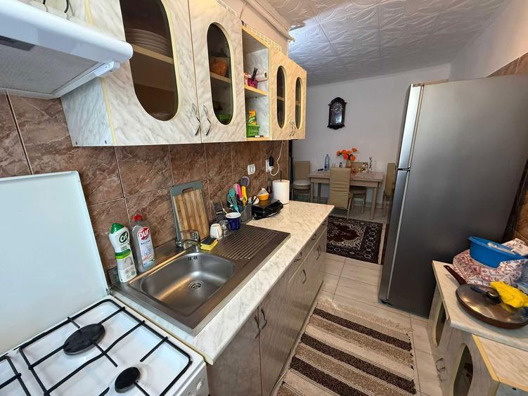 Apartament 2 camere decomandat - 2