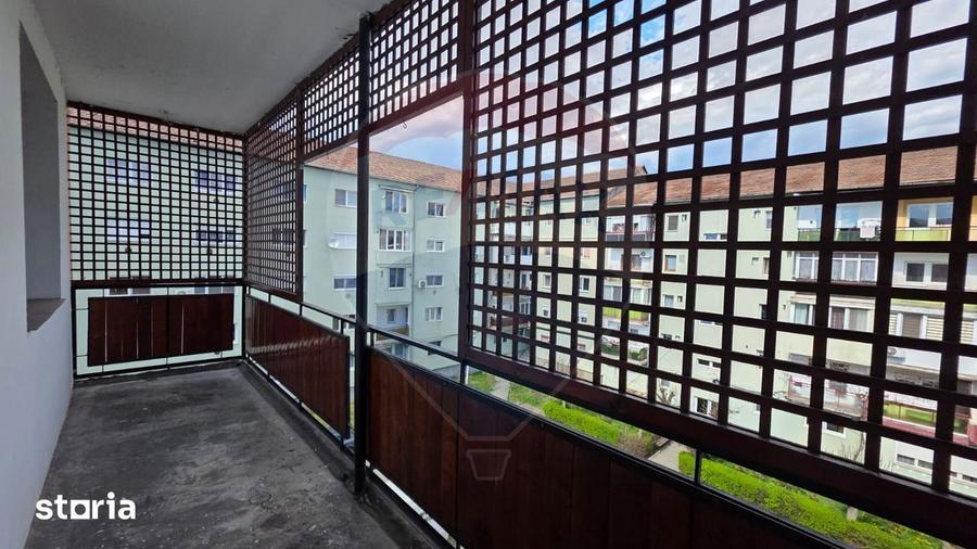 Apartament cu 3 camere de inchiriat Medias, str Cibin - 13