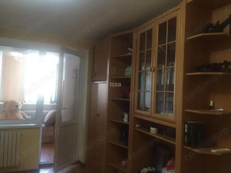 Apartament cu doua camere de vanzare in zona Lujerului Apartament cu doua camere de vanzare in zona Lujerului