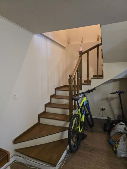 Inchiriez casa Str Ovidiu - 2