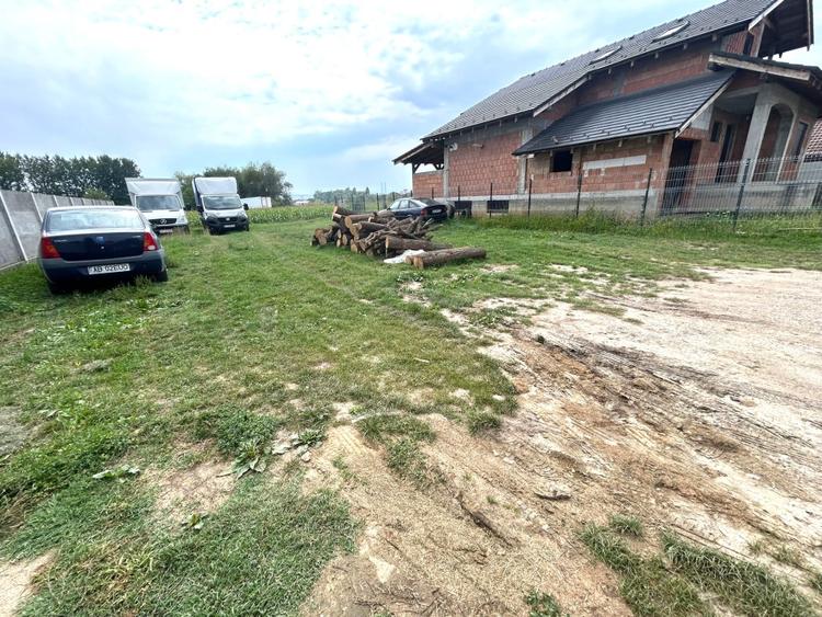 Teren intravilan , 425 mp , zona Micesti - 2