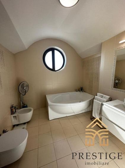 Casa lux cu 4 camere de inchiriat strada Facliei-Oradea - 8