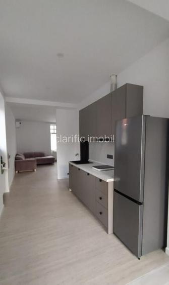 Apartament 2 camere zona Parc la curte Apartament 2 camere zona Parc la curte