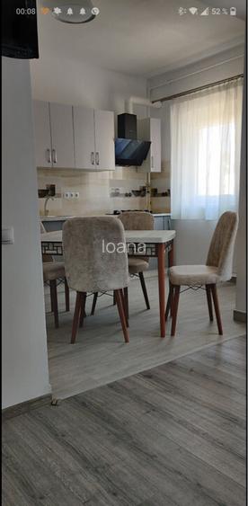 Inchiriez apartament 3 camere Calea Cisnadiei