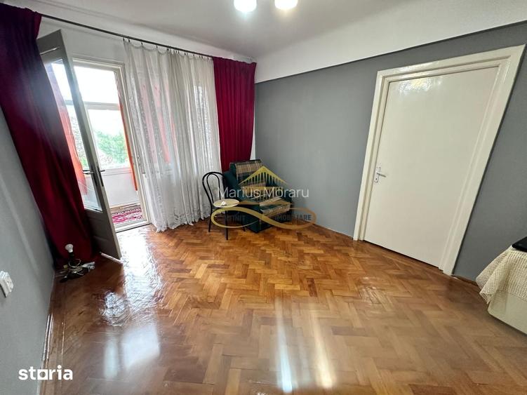 De vanzare apartament 2 camere decomandate Bacau