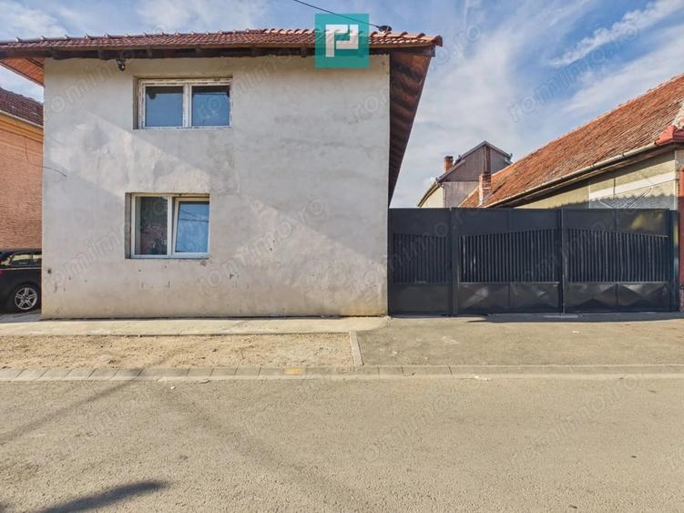 Casa P+E cu doua apartamente, zona Draga?ani - 5