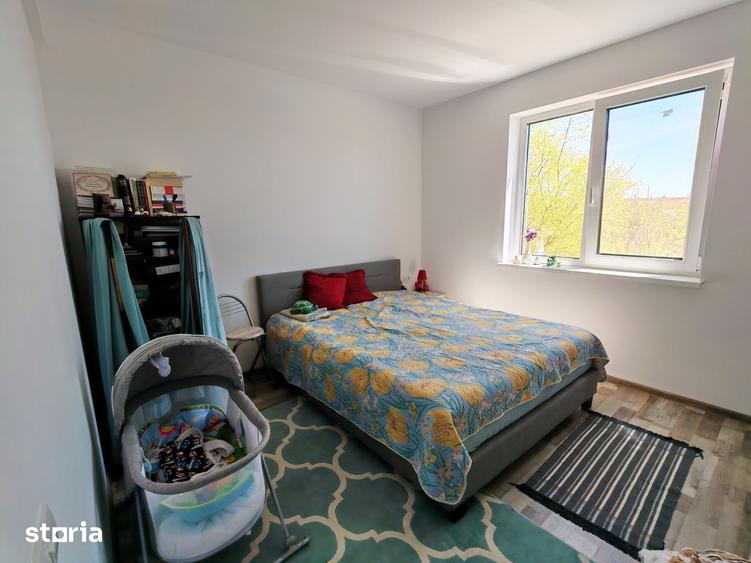 Casă cu 4 camere cu Teren 300 Mp în Agigea