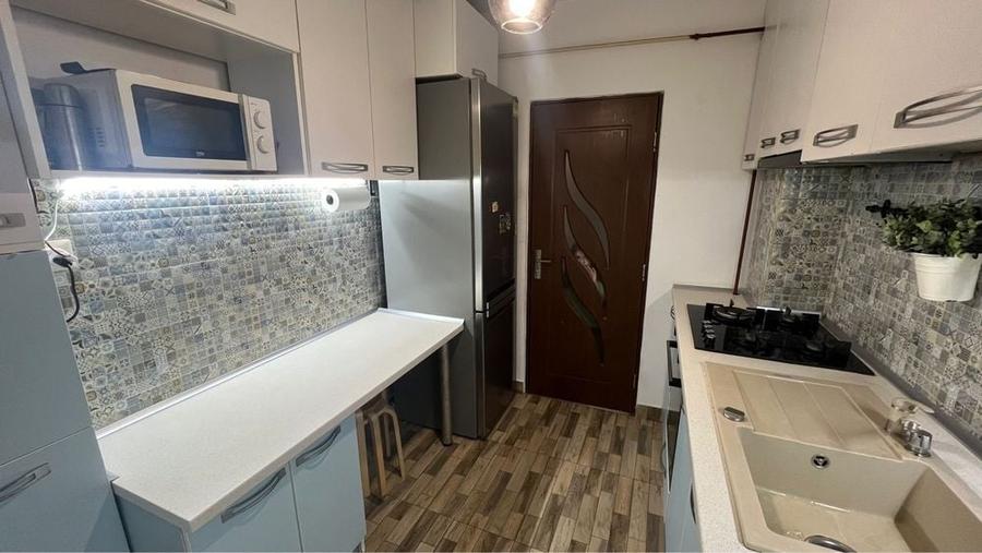 Apartament cu 3 camere în Țiglina 1