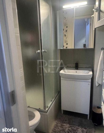 Apartament cu 3 camere decomandat, mobilat în Drumul Taberei — fotografia 3