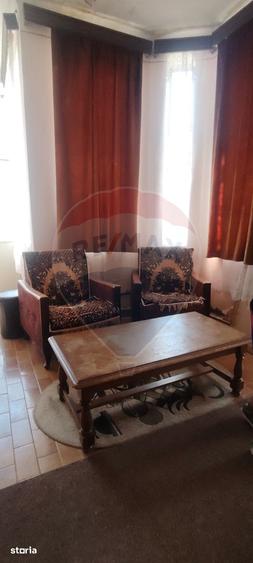 Casă cu 5 camere cu Teren 2905 Mp în Ciugud