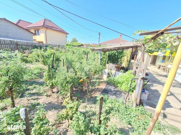 Teren de 371 mp, în Izvoare