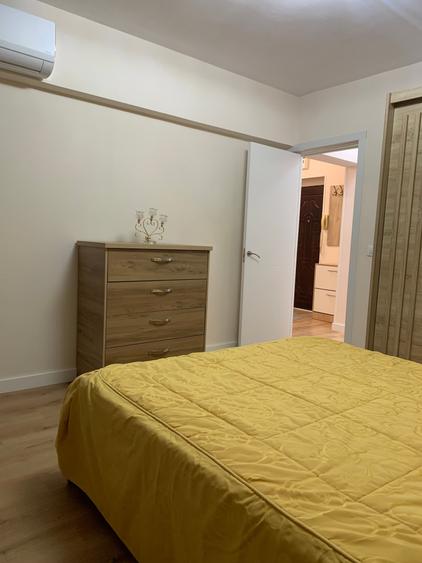 Apartament cu 3 camere decomandat, mobilat în Stadion