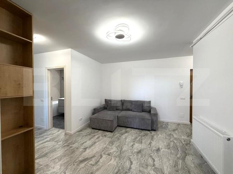 Apartament cu 3 camere semidecomandat, mobilat în Zorilor