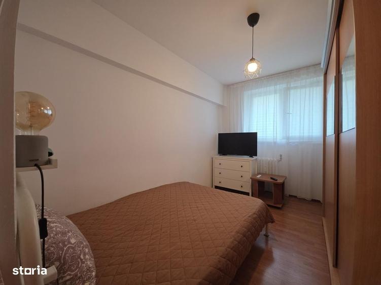 Apartament cu 3 camere în Drumul Taberei