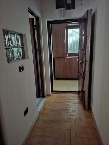 Apartament cu 2 camere semidecomandat în Iosia-Nord