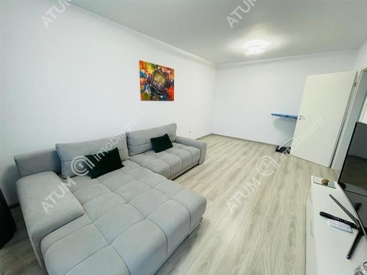 Apartament cu 2 camere decomandate si balcon etaj intermediar - 8