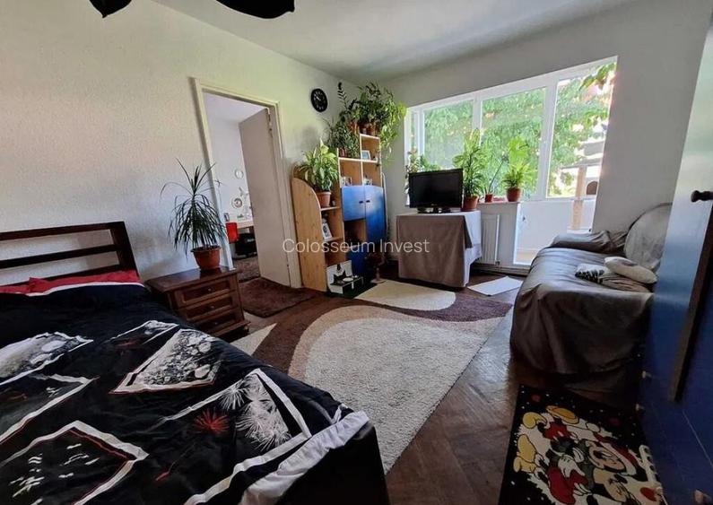 Apartament 2 camere, semidecomandat - zona Gemenii. Apartament 2 camere, semidecomandat - zona Gemenii.