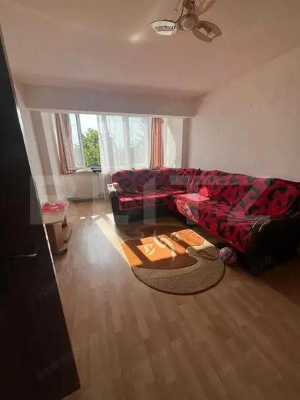 Apartament de vanzare, cu 2 camere 48 mp, zona Campia Turzii - 1