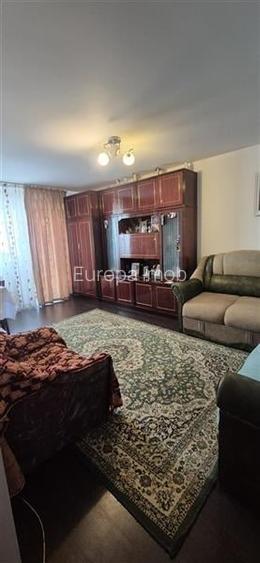 Apartament 3 camere de vanzare zona ultracentrala- Tulcea